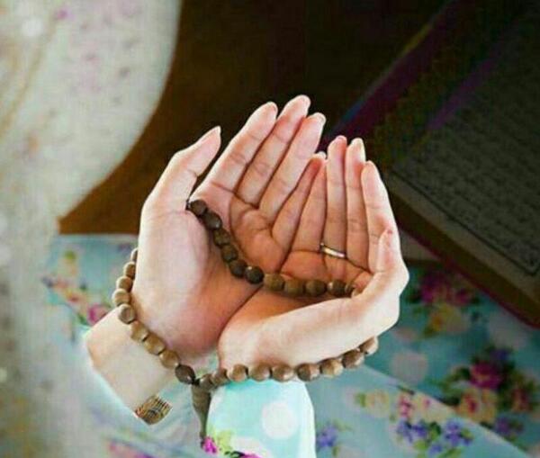 پروفایل عکس دختر دست به دعا
