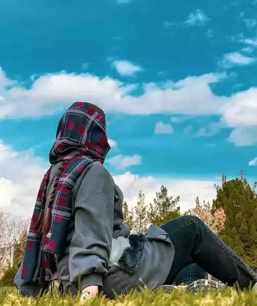 عکس پروفایل خاص دختر از پشت