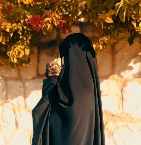 عکس پروفایل دختر چادری در زمستان