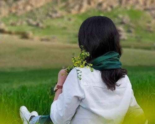باکلاس عکس دختر برای پروفایل طبیعی