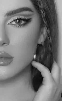باکلاس عکس دختر برای پروفایل طبیعی