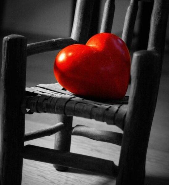 عکس برای تصویر زمینه قلب شکسته