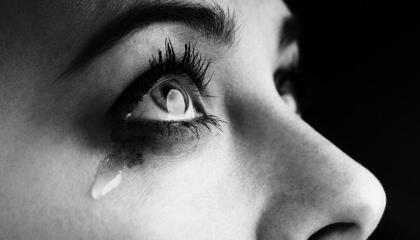 دانلود عکس تصویر زمینه غم انگیز