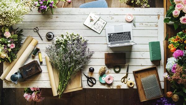 عکس پس زمینه زیبا برای لپ تاپ