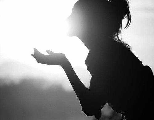 عکس سیاه و سفید رفیقانه