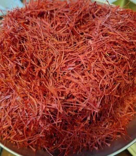 عکس تصاویر آجیل و زعفران نگین