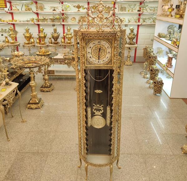 عکس ساعت ایستاده برنز