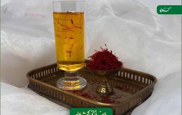 عکس لیوان شربت زعفران