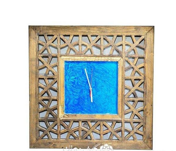 عکس ساعت دیواری آبی