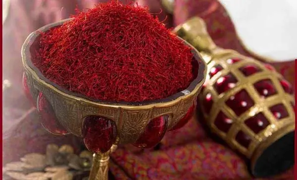 عکس رنگ زعفرانی