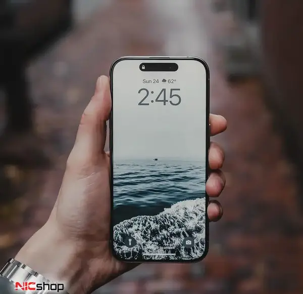 عکس ساعت گوشی آیفون