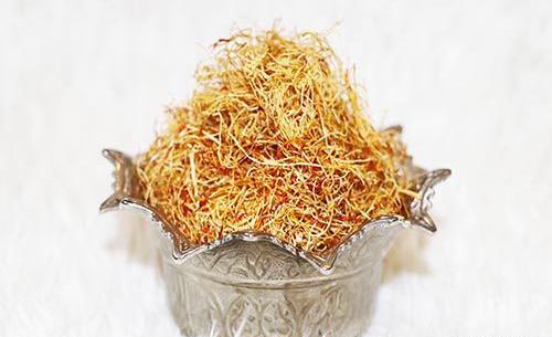 عکس پودر ساقه زعفران
