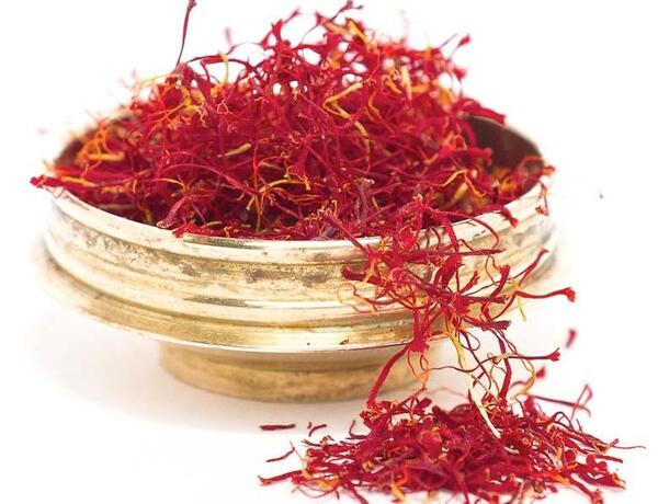عکس زعفران پوشالی