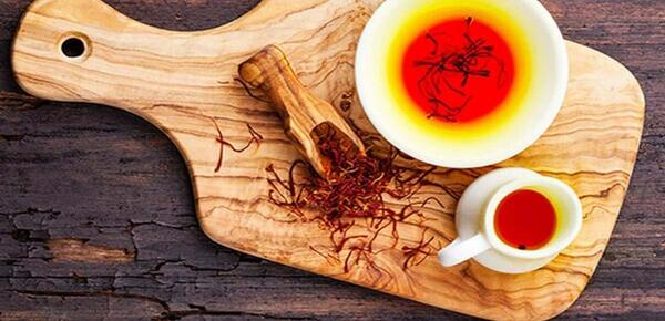 عکس زعفران اصل و تقلبی
