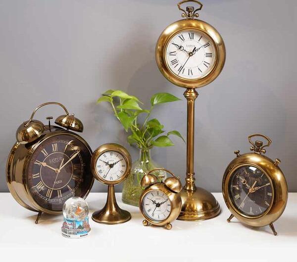عکس ساعت های پایه دار