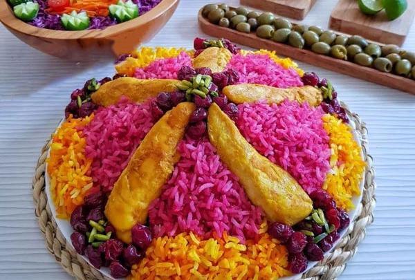 عکس تزیین برنج با زرشک