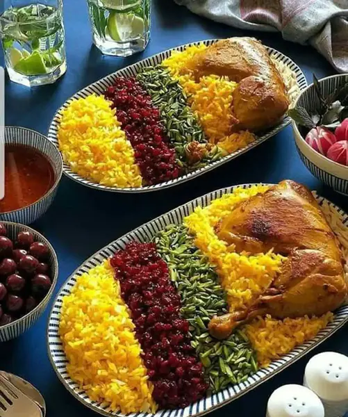 عکس تزیین برنج با زرشک