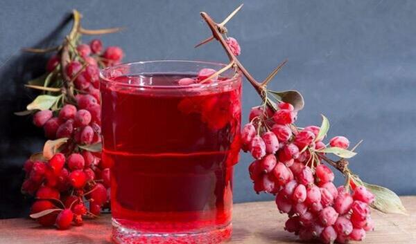 عکس آب زرشک کوهی