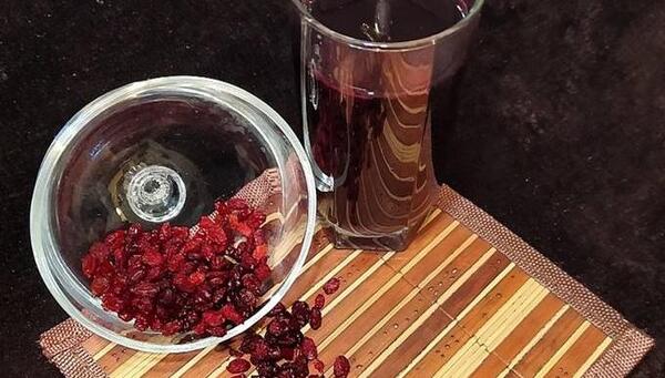 عکس آب زرشک کوهی