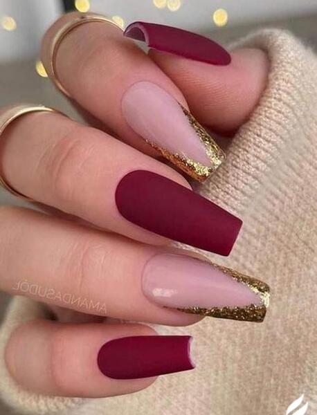 عکس کاشت ناخن رنگ زرشکی