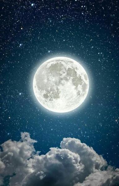 عکس زیبای ماه