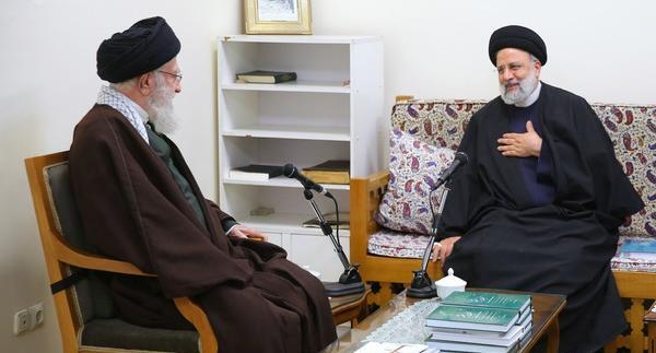 عکس زیبا از رهبر و رئیسی
