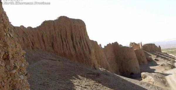 عکس تونل وحشت رنگین کمان همدان