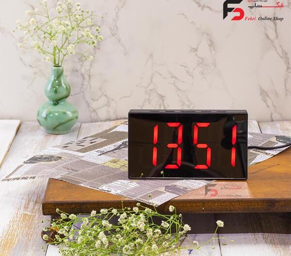 عکس ساعت دیجیتالی رومیزی