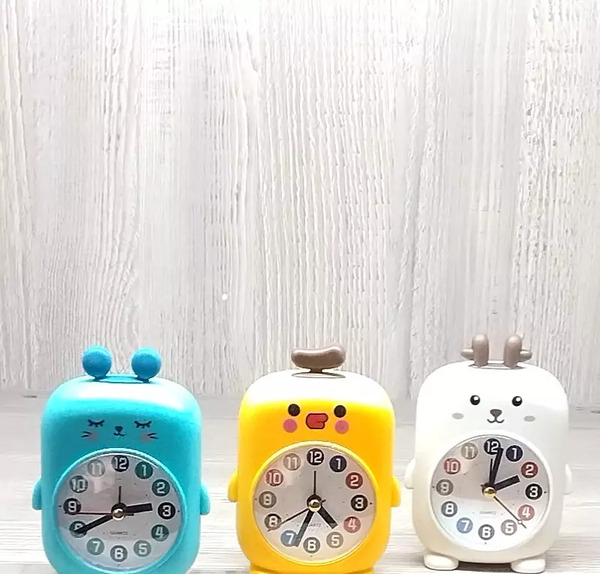 عکس ساعت زنگ دار بچه گانه