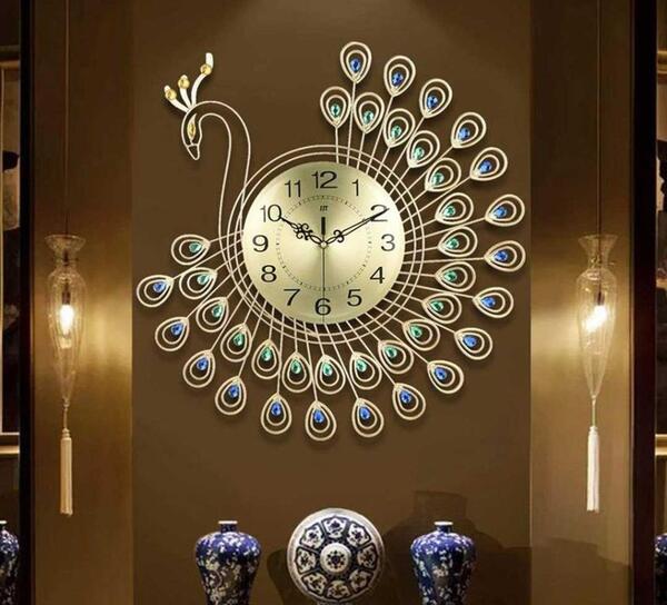 عکس ساعت دیواری ساده