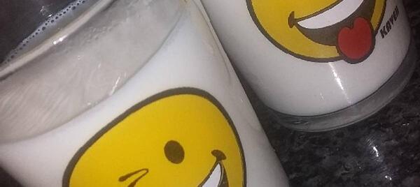 عکس شیر عسل پگاه