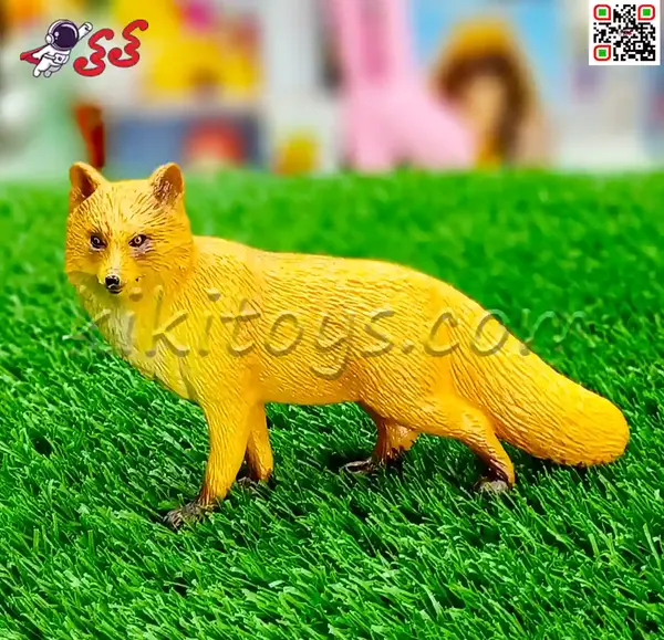 عکس بچه روباه قرمز