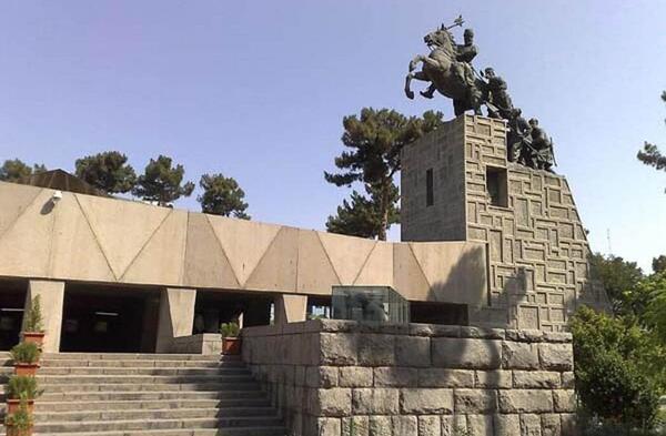 عکس نادر شاه برای تصویر زمینه