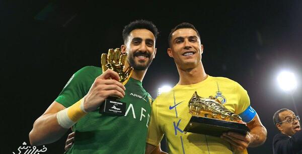 عکس رونالدو با جام عربستان