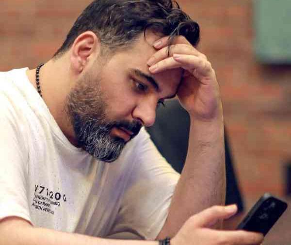 عکس ریش سفید گوشی