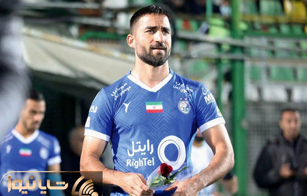 عکس رونالدو با لباس استقلالی