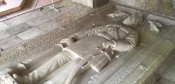 عکس شمشیر نادر شاه افشار