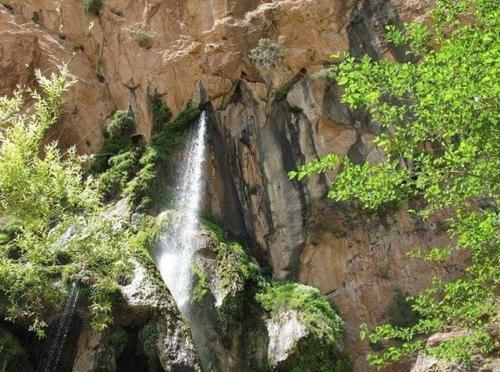 عکس از آبشار شاه لولاک