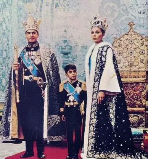 عکس شاه پسرش