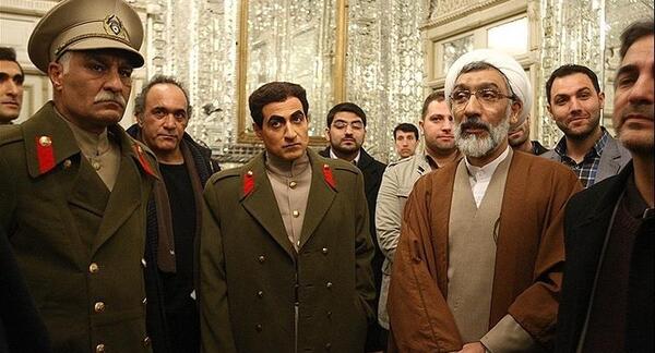 عکس محمدرضا شاه پهلوی با کت و شلوار