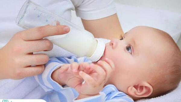 عکس شیشه شیر کیوت