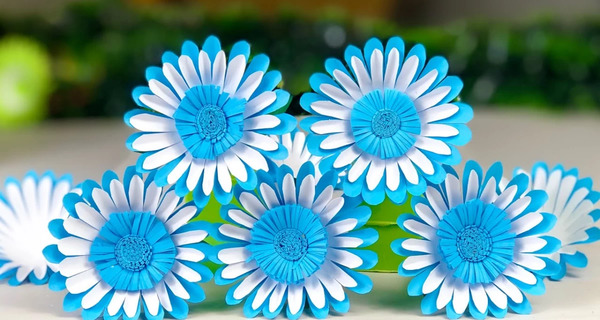 عکس گل با کاغذ رنگی ساده