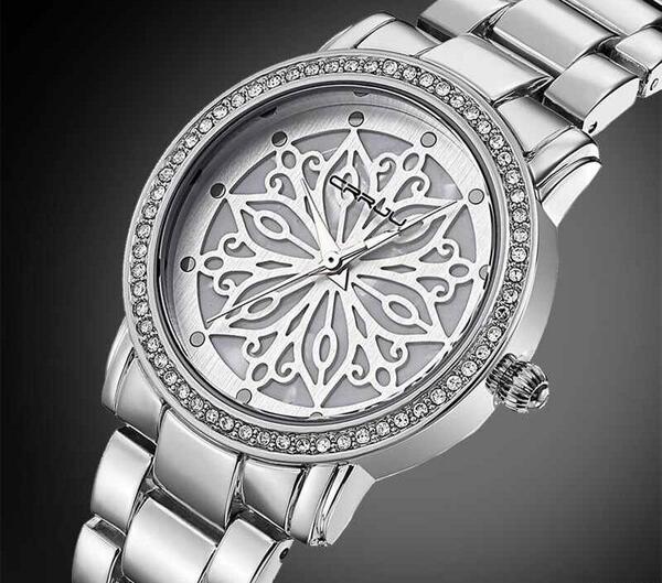 عکس ساعت کلاسیک زنانه