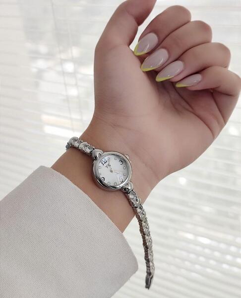 عکس ساعت زنانه نقره ای