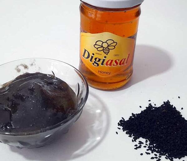 عکس عسل و سیاه دانه