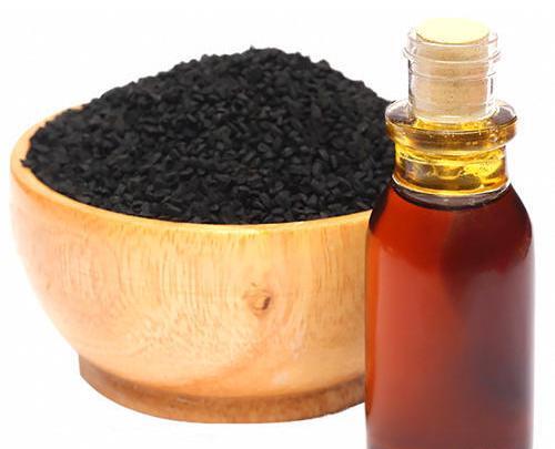 عکس روغن سیاه دانه برای مو