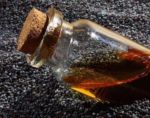 عکس روغن سیاه دانه خوراکی
