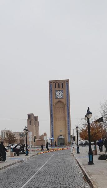 عکس برج ساعت یزد