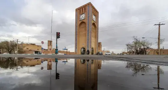 عکس برج ساعت یزد
