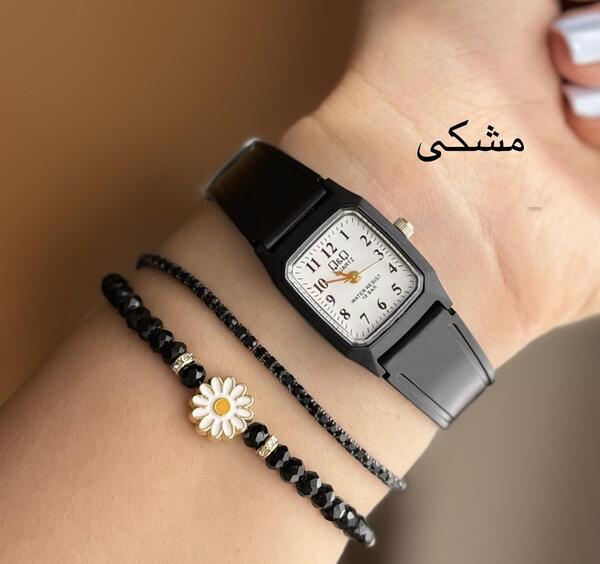عکس ساعت با دستبند